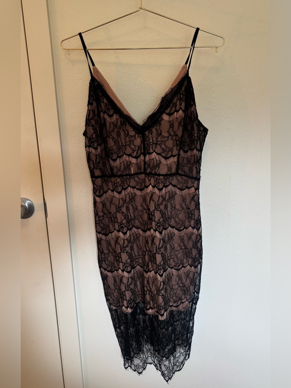 ASTR The Label Black Nude Eyelash Lace Illusion Midi Slip Dress Size M